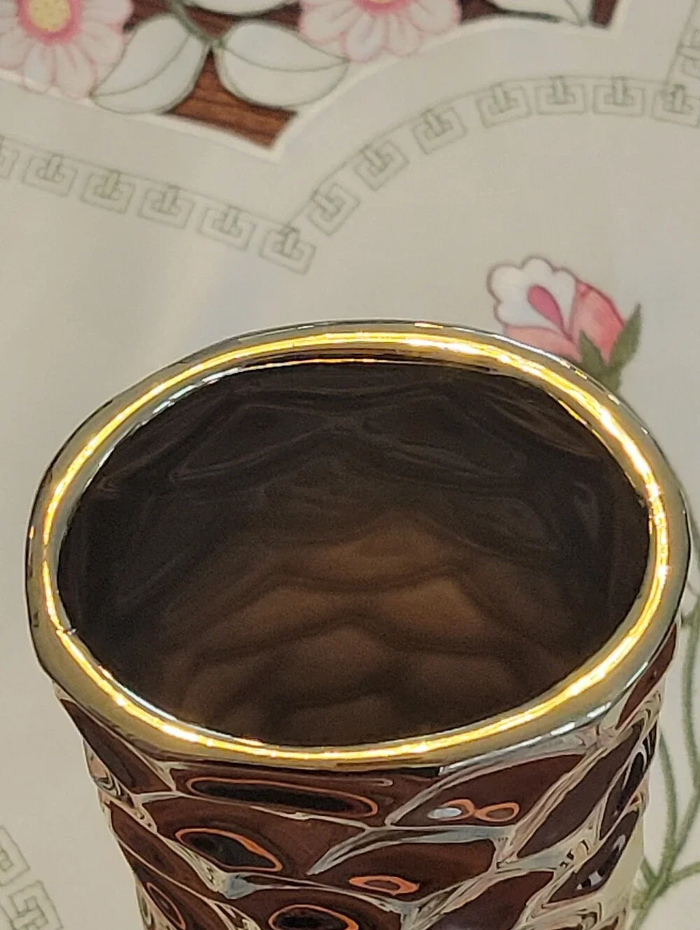 Modern,Metallic Gold Textured Ceramic Vase 12
